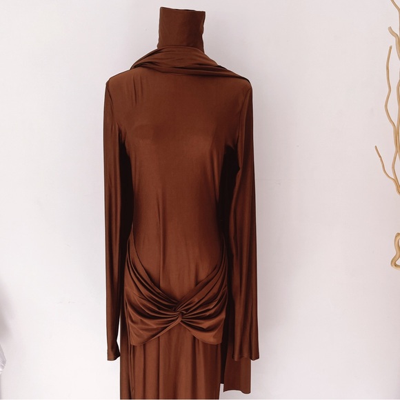 NWT SLEEK AND BEAUTIFUL CHOCOLATE BROWN LONG SLEEVED DRESS WITH OPTIONAL WRAP π - Picture 8 of 16